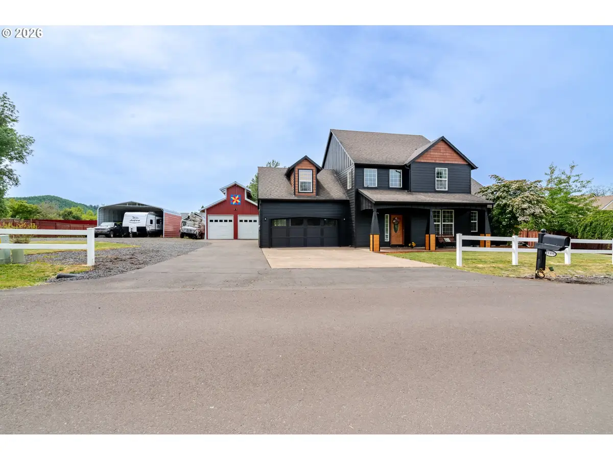 1140 46th Ave, Sweet Home, OR 97386 - #1