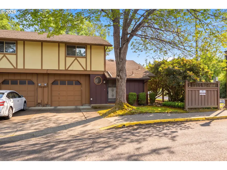 1369 City View St, Eugene, OR 97402 - #2