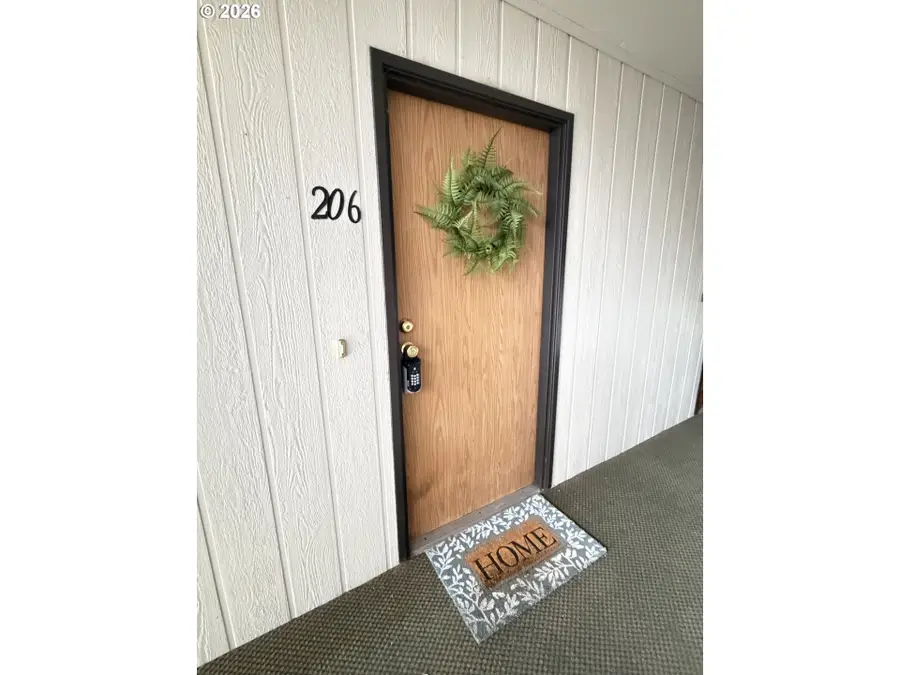 11040 SW Greenburg Rd #206, Portland, OR 97210 - #2