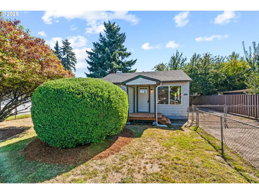 358 Cypress St, Longview, WA 98632 - Image #2
