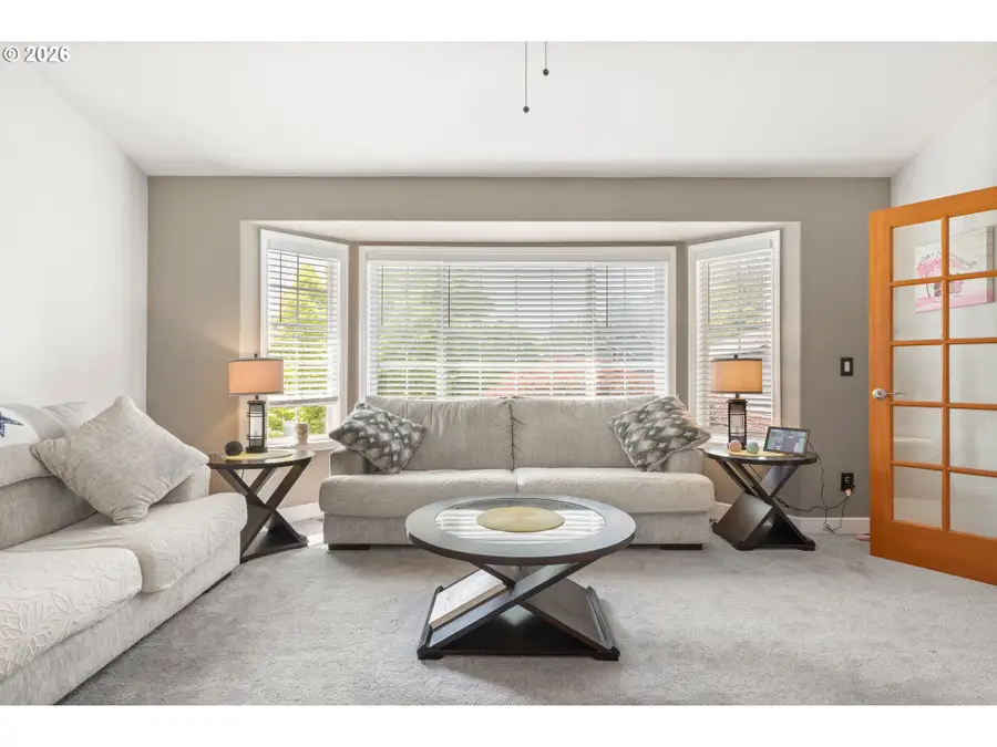 182 SE Anderson Ln, Gresham, OR 97080 - #3