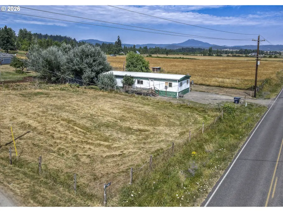 82784 Howe Ln, Creswell, OR 97426 - #3