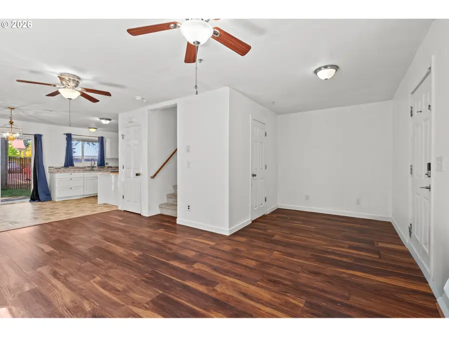 675 SE 197th Ave, Portland, OR 97233 - #3