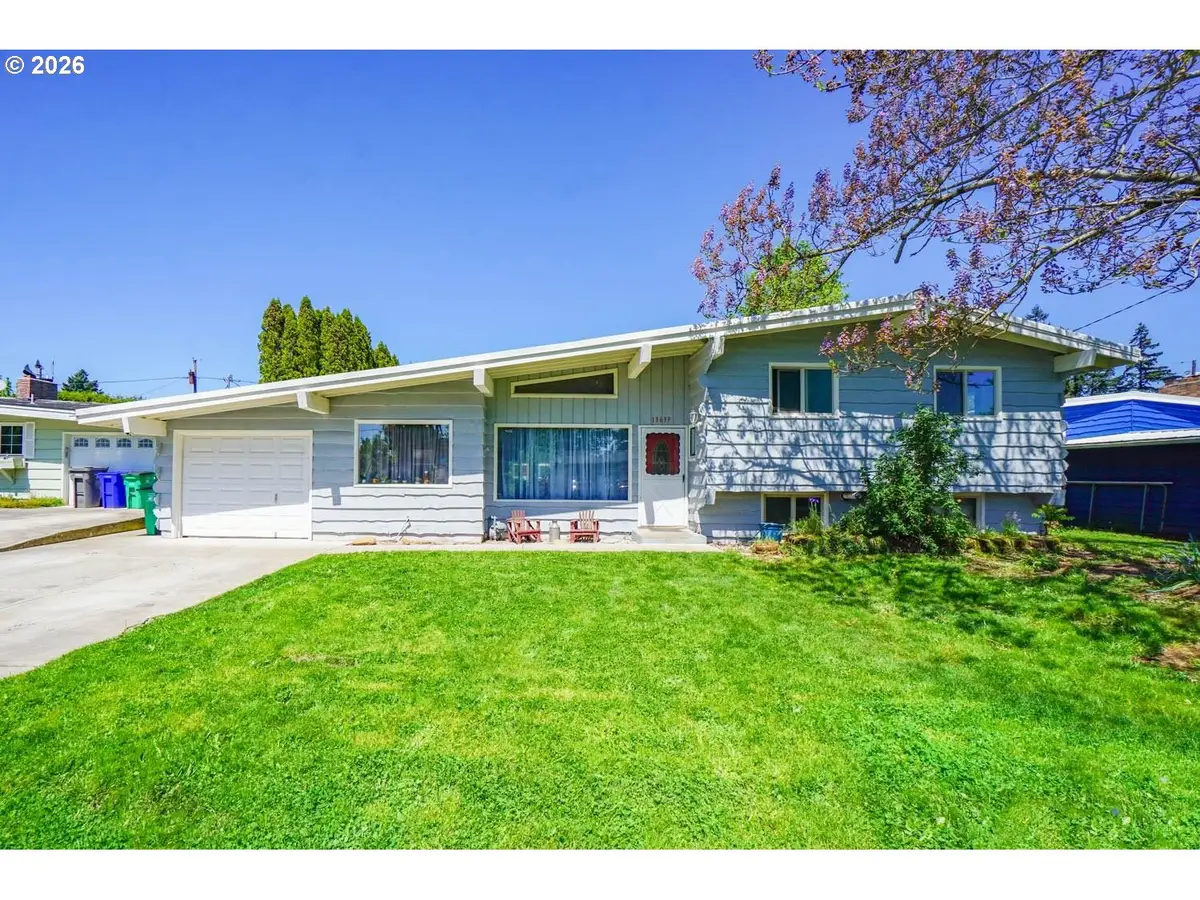 13639 SE Clay St, Portland, OR 97233 - #1