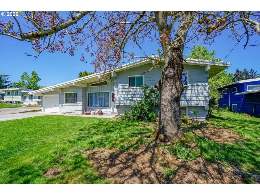 13639 SE Clay St, Portland, OR 97233 - #3