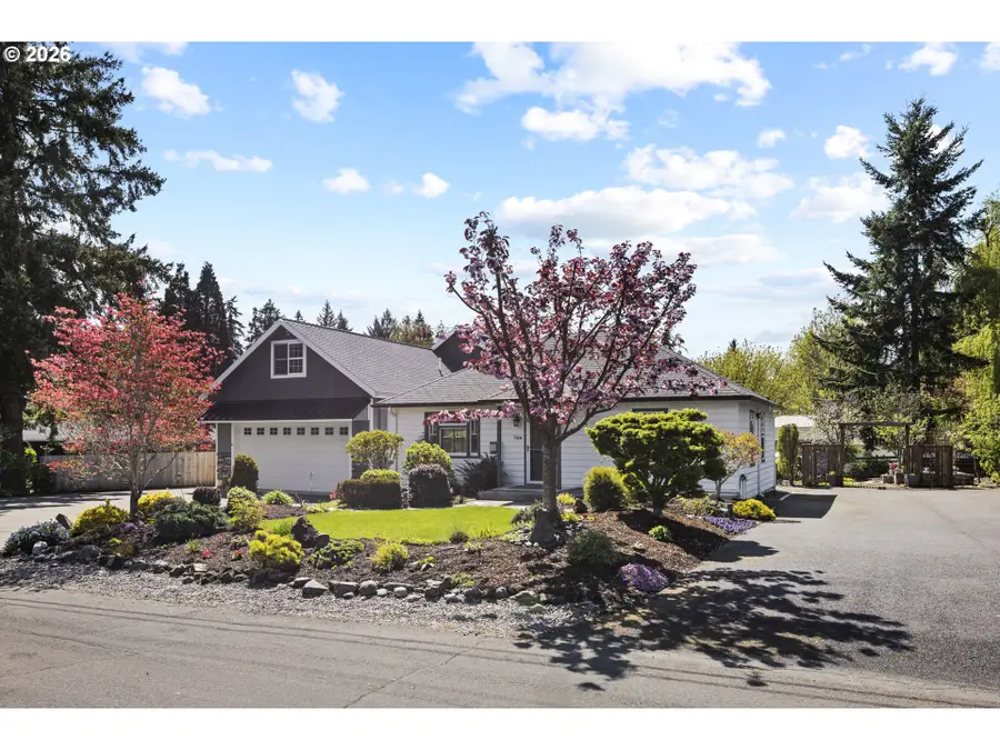 7006 NE Elm St, Hillsboro, OR 97124 - #2