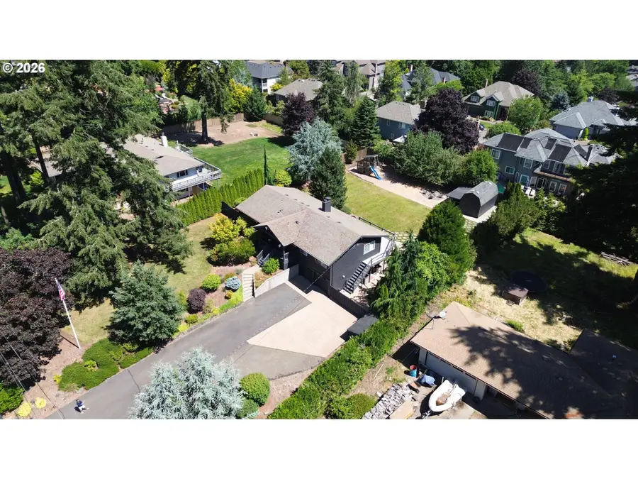 725 Marylhurst Dr, Northwest Clackamas, OR 97068 - #3