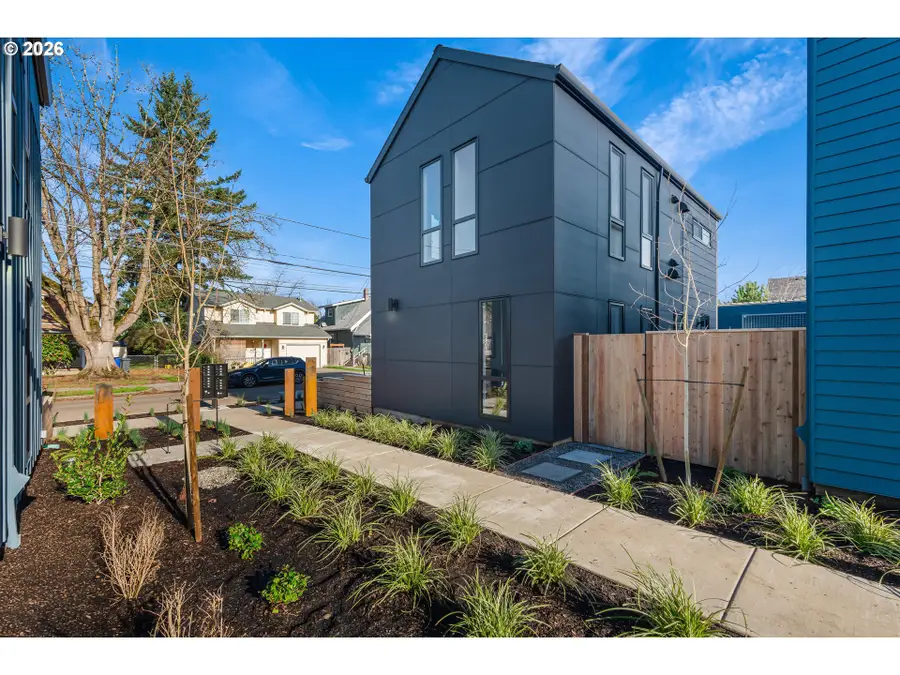 5498 SE Boise St, Portland, OR 97206 - #3