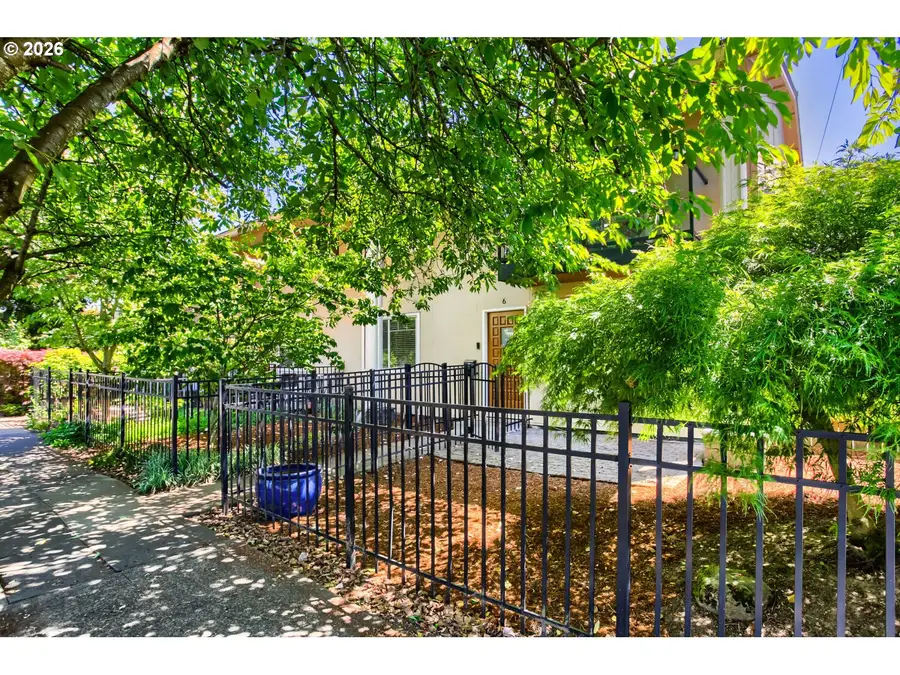 4830 SE Stark St #5, Portland, OR 97215 - #2