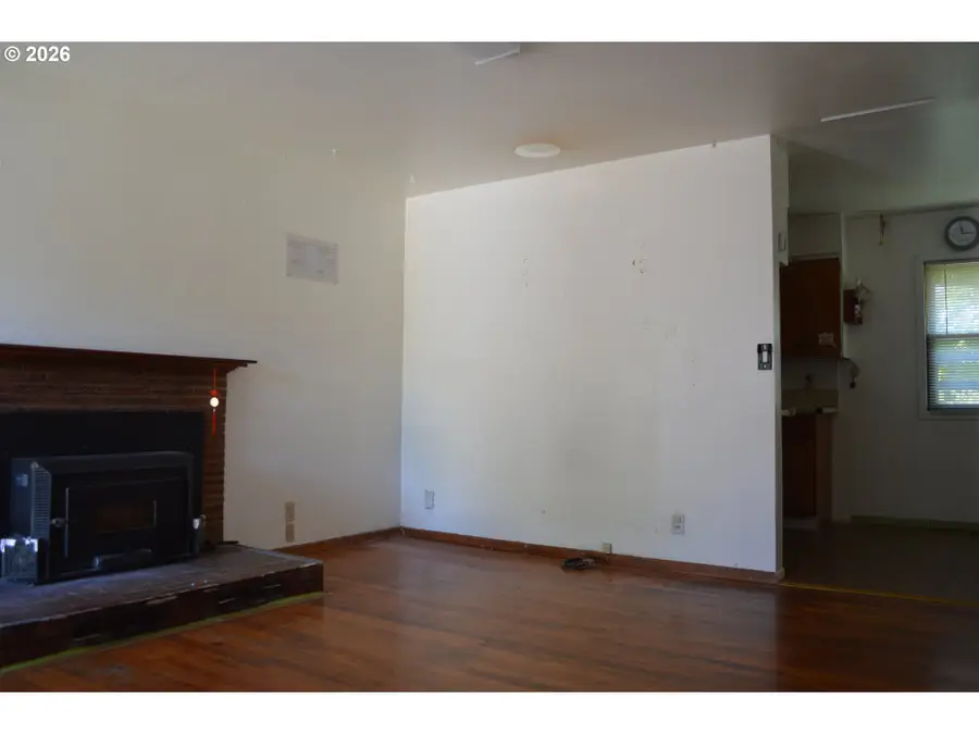 641 SE 148th Ave, Portland, OR 97233 - #3