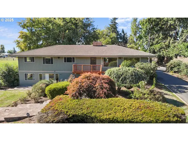 15895 Old Butteville Rd Ne, Woodburn, OR 97071