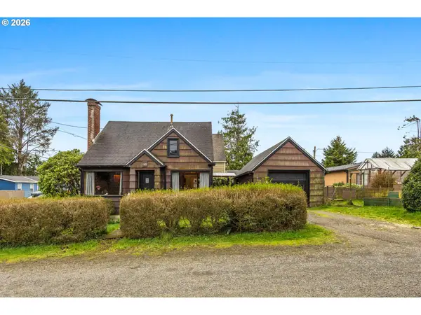 1822 SE 2nd St, LincolnCity, OR 97367