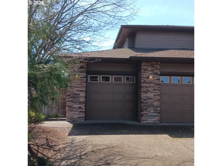 1674 Olympia Ct, Salem, OR 97304 - #3