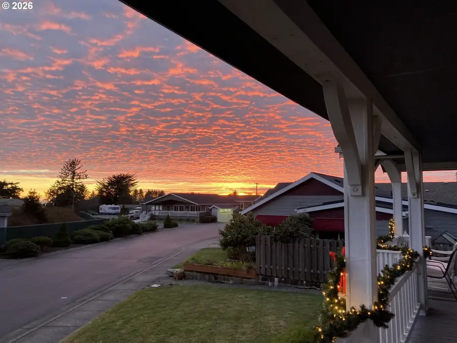 98126 W Benham Ln #17, Brookings, OR 97415 - Image #2