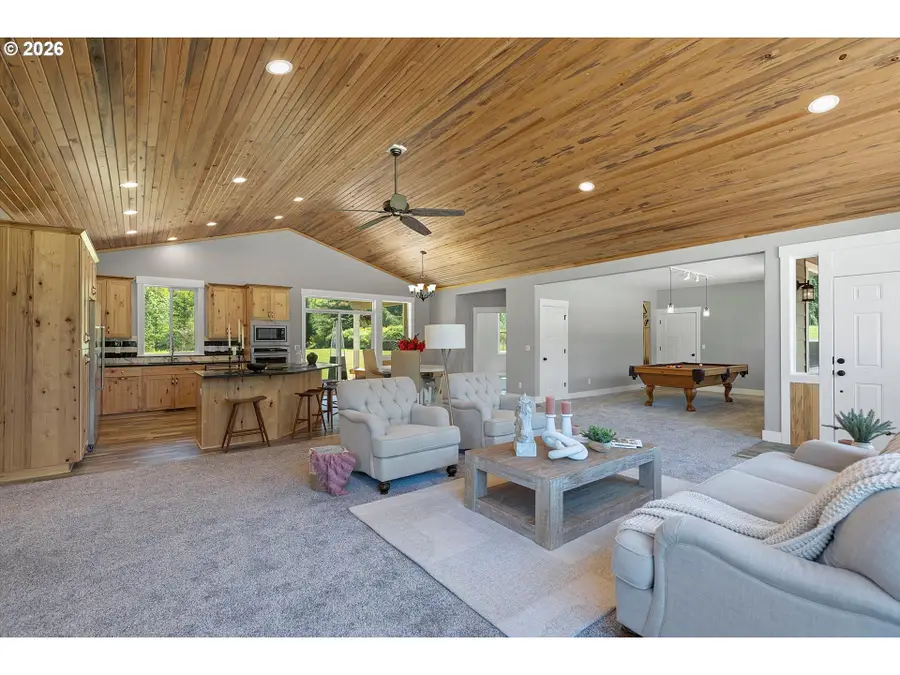 19261 S Munson Rd, Molalla, OR 97038 - #3