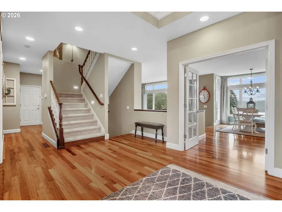 2360 Falcon Dr, West Linn, OR 97068 - #2