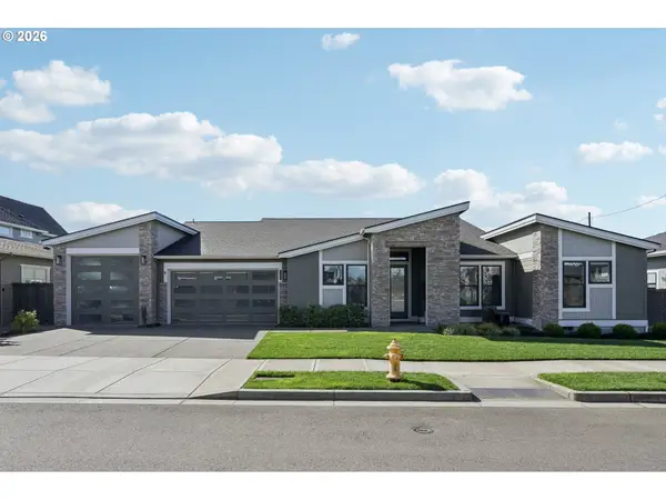 5904 SE Mcinnis St, Hillsboro, OR 97123