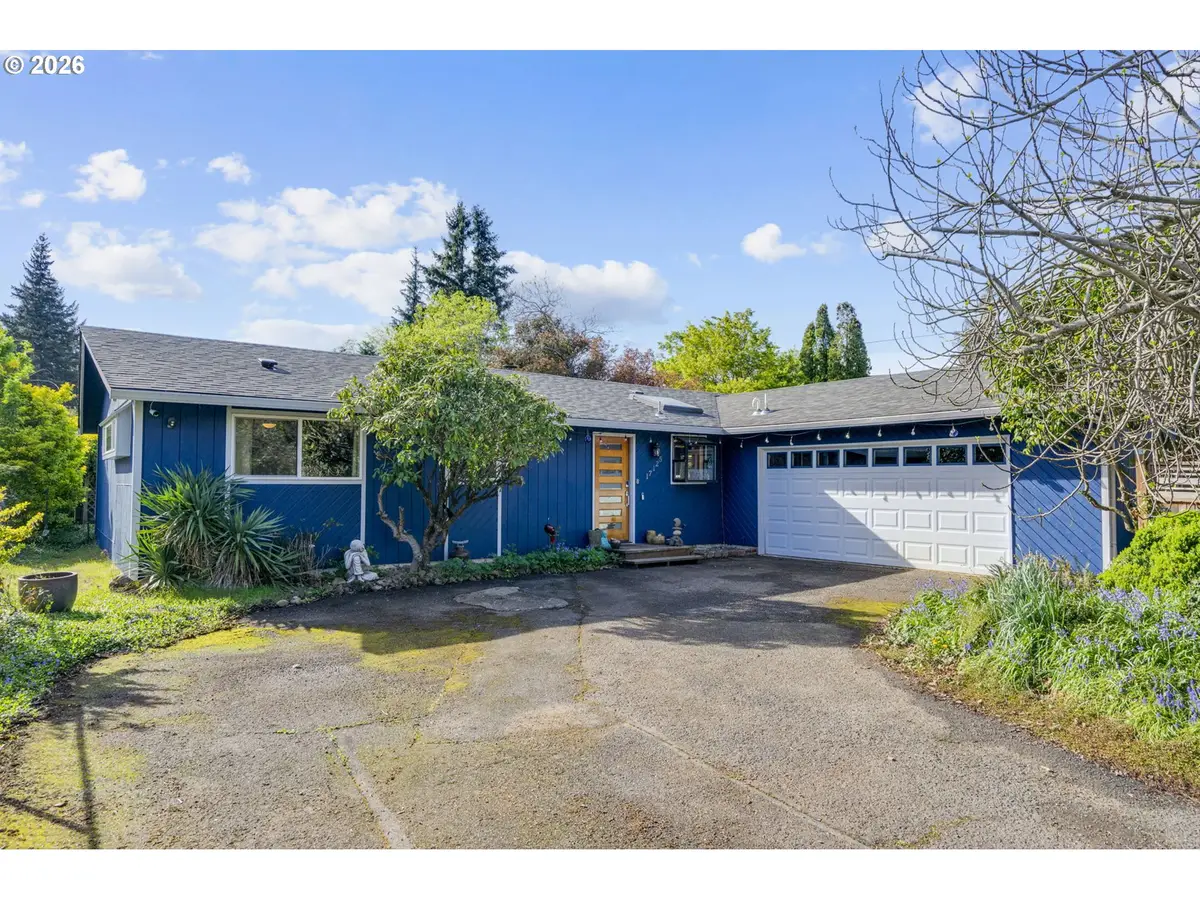 17125 SE Stephens St, Portland, OR 97233 - #1