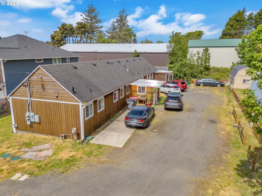 3379 N Highway 101, Warrenton, OR 97146 - Image #2