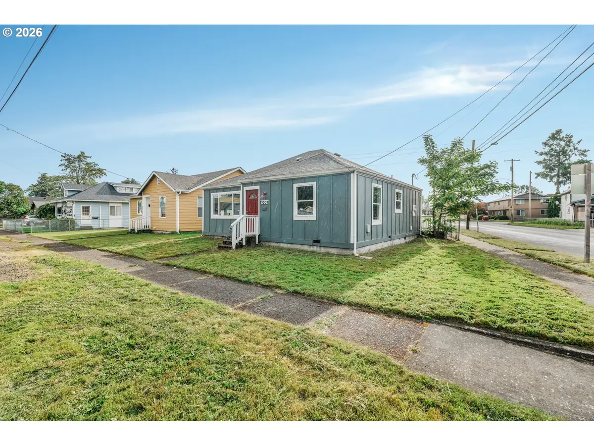 1001 S 6th Ave, Kelso, WA 98626 - #1