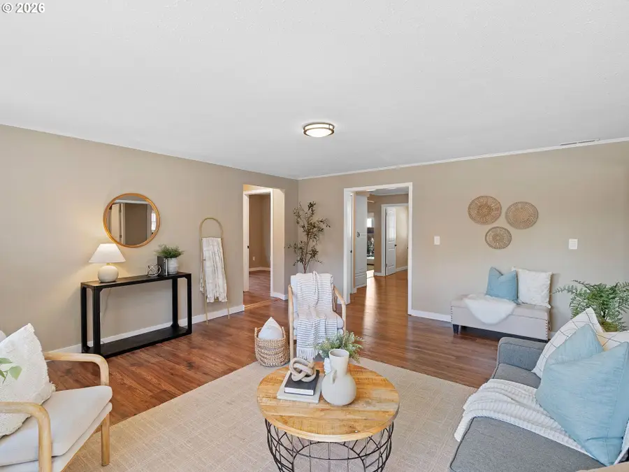 10953 SE Salmon St, Portland, OR 97216 - #3