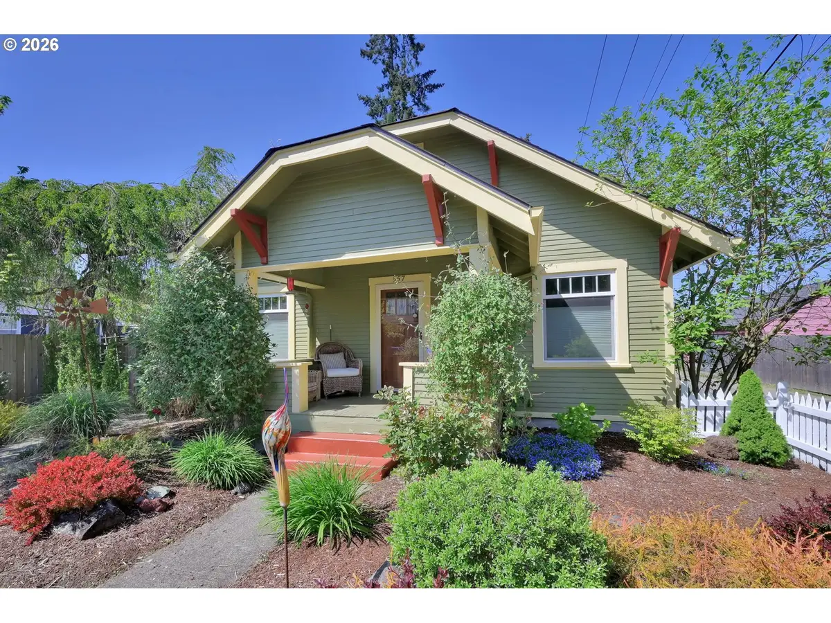 557 W 19th Ave, Eugene, OR 97401 - #1