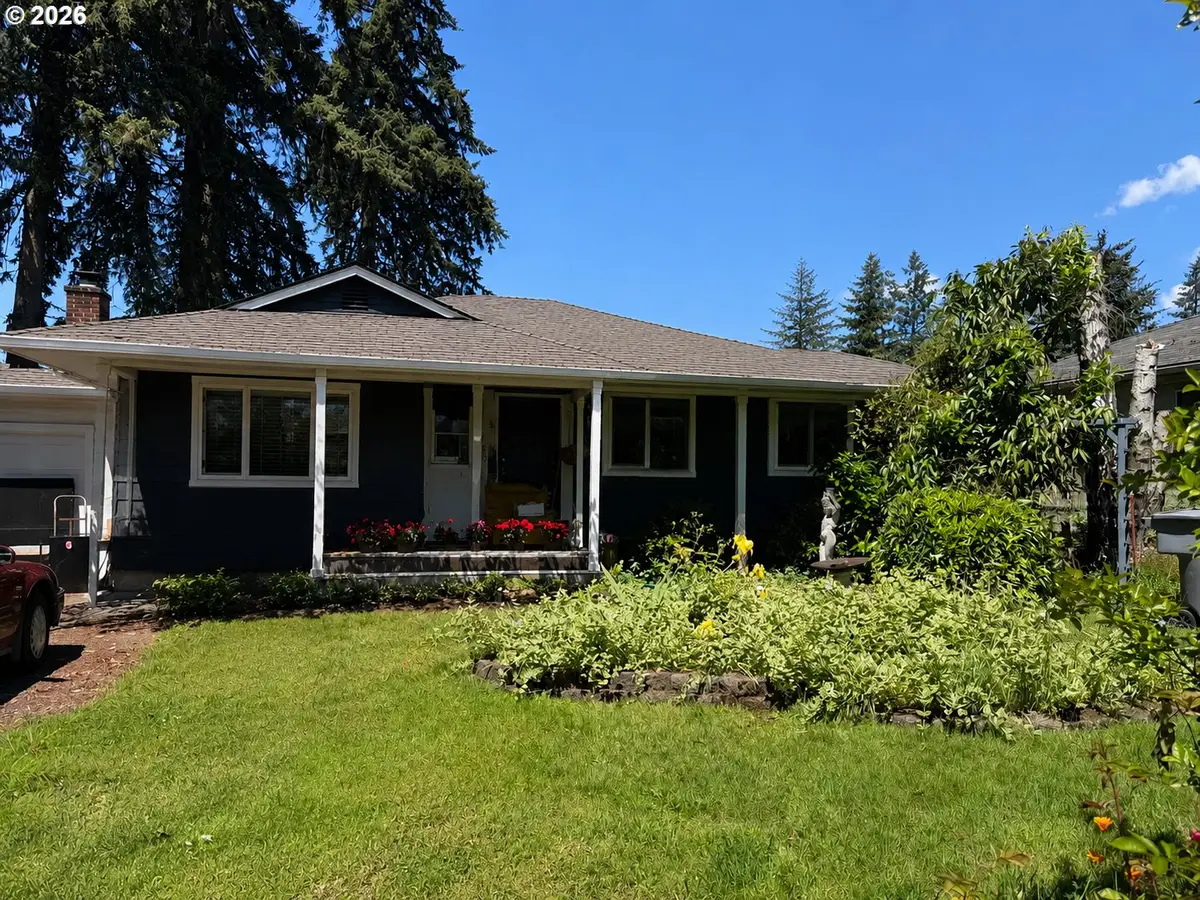 1905 Willamette Ave Ne, Albany, OR 97321 - #1