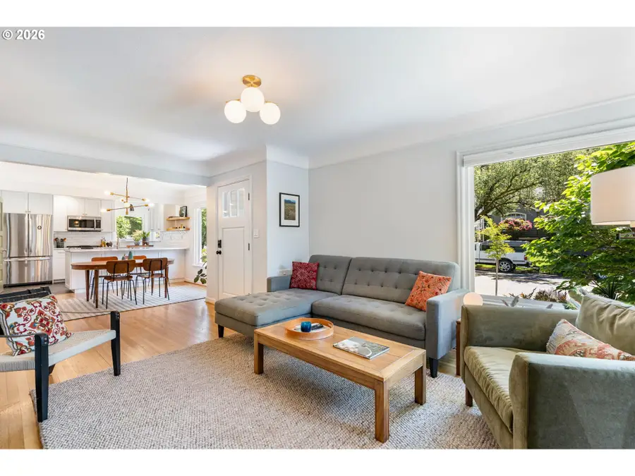 5555 SE Stark St, Portland, OR 97215 - #3
