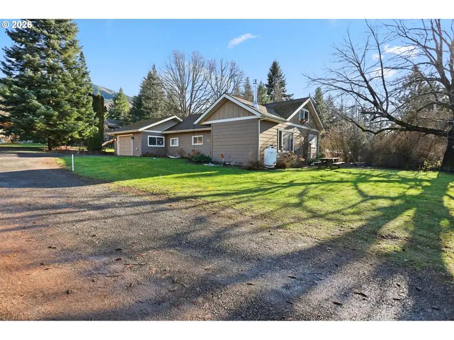 6145 Bailey Rd, Mount Hood Parkdale, OR 97041 - Image #2