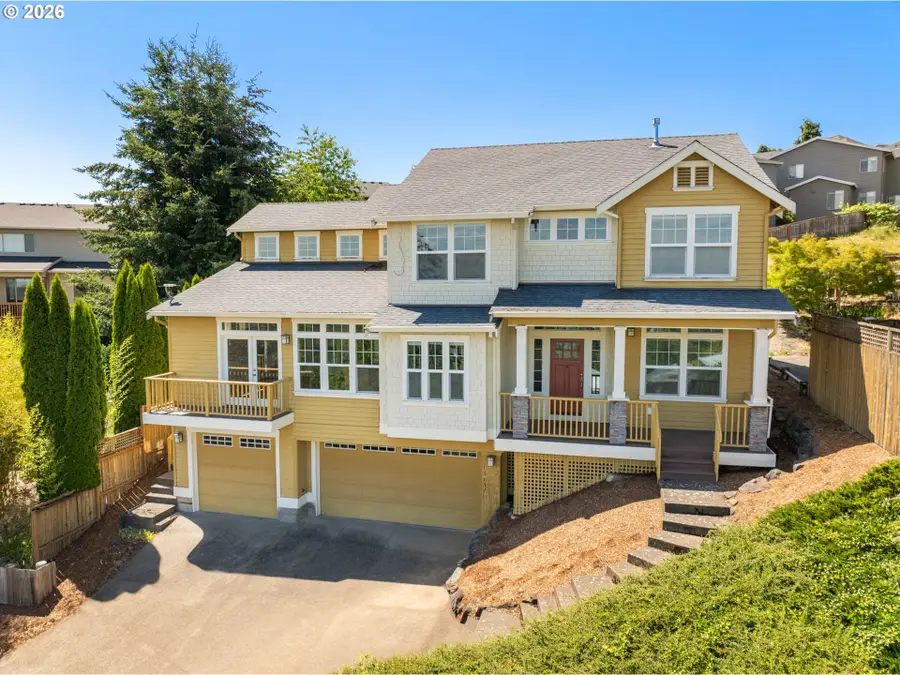 15157 SW 119th Ave, Beaverton Hillsboro, OR 97224 - #2