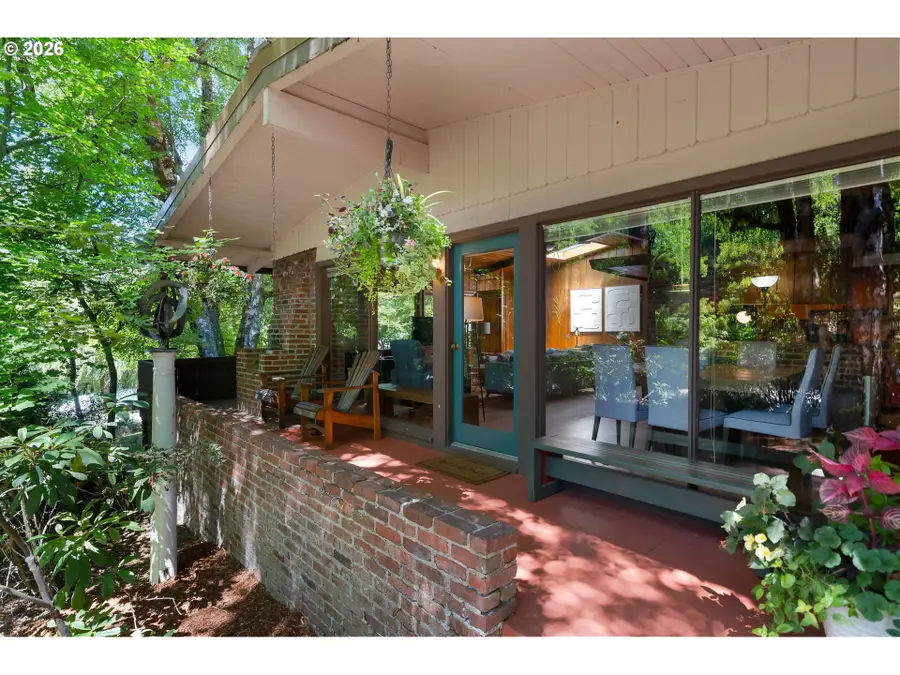 13900 Sundeleaf Dr, Lake Oswego, OR 97034 - #2