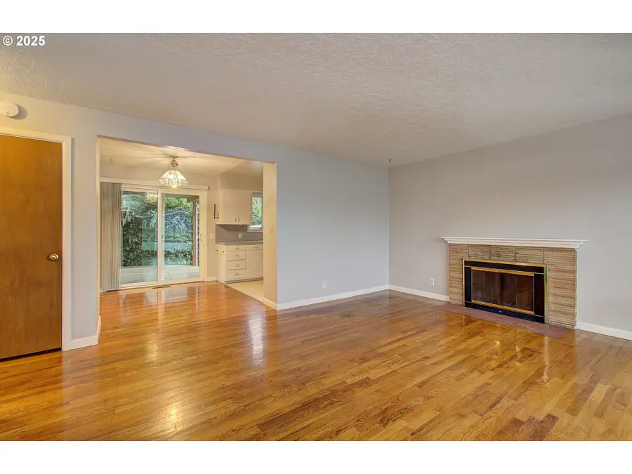8601 Saint Helens Ave, Vancouver, WA 98660 - Image #3