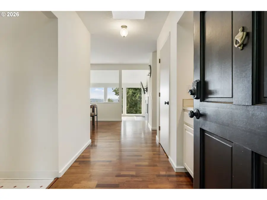 7 Hidalgo St, Lake Oswego, OR 97035 - #2
