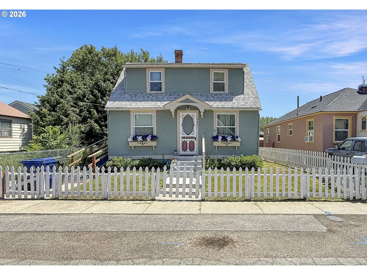 1940 Clifford St, Baker City, OR 97814 - #1