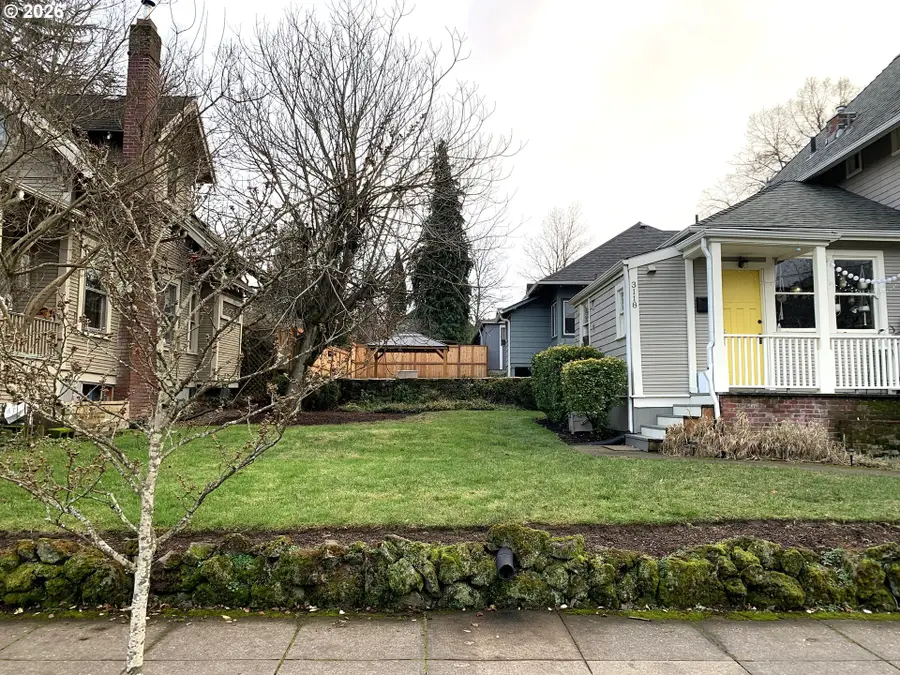 3118 SE Yamhill St, Portland, OR 97214 - #3