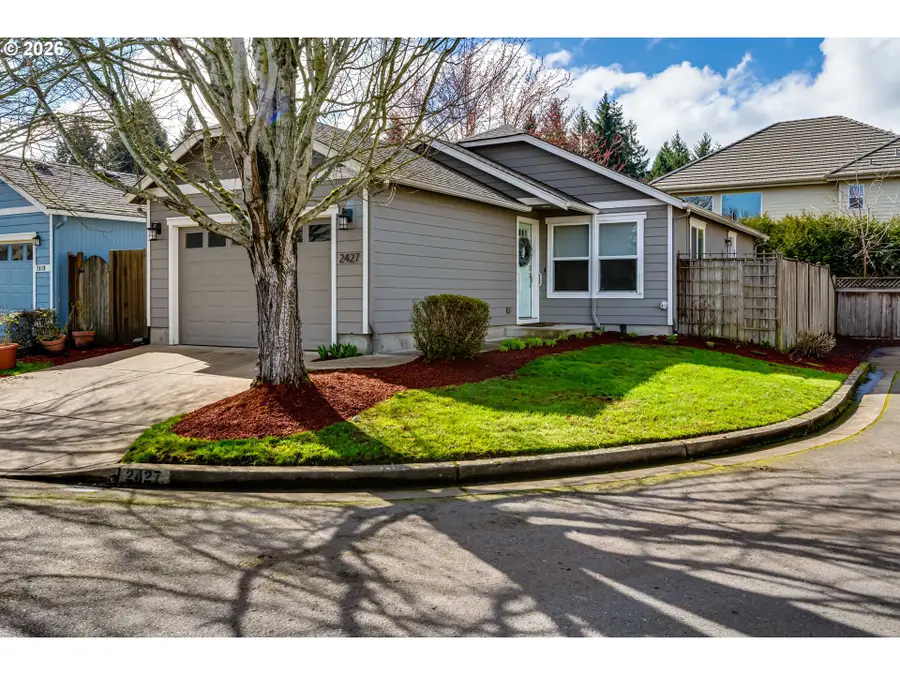 2427 Mountain Ter, Eugene, OR 97408 - #2