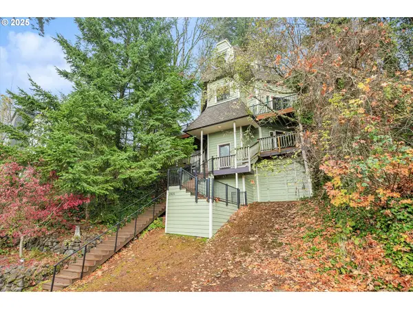 2925 NW Verde Vista Ter, Portland, OR 97035