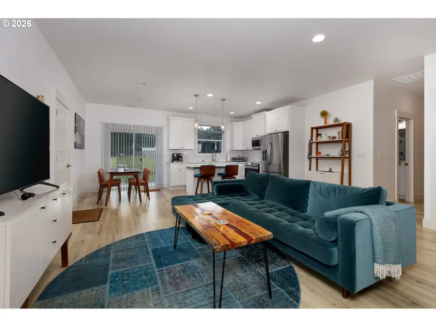 252 Estabrook Rd, Carson, WA 98610 - #2