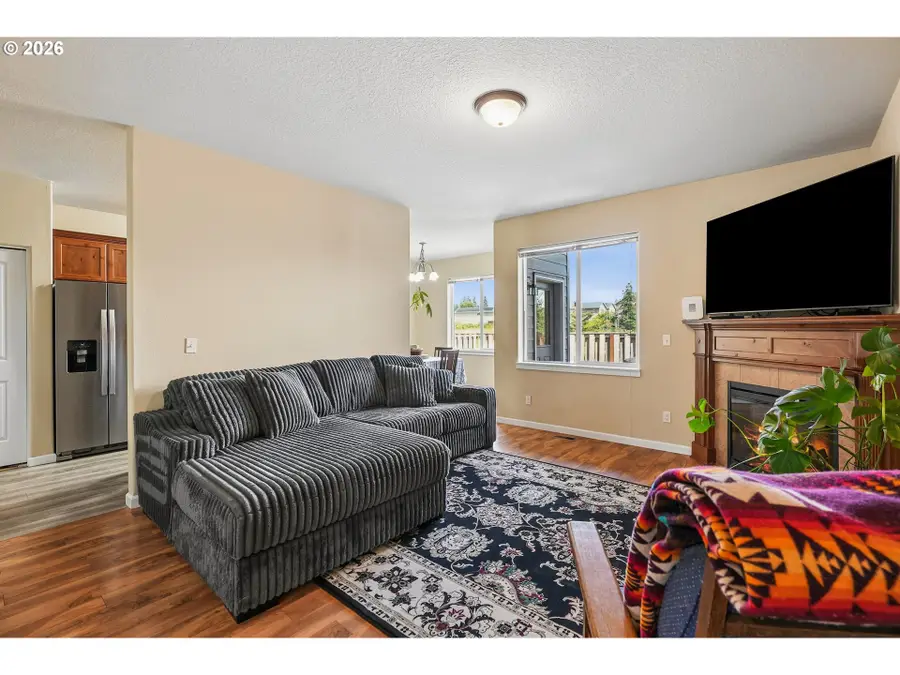 2633 Juniper St, Forest Grove, OR 97116 - #3