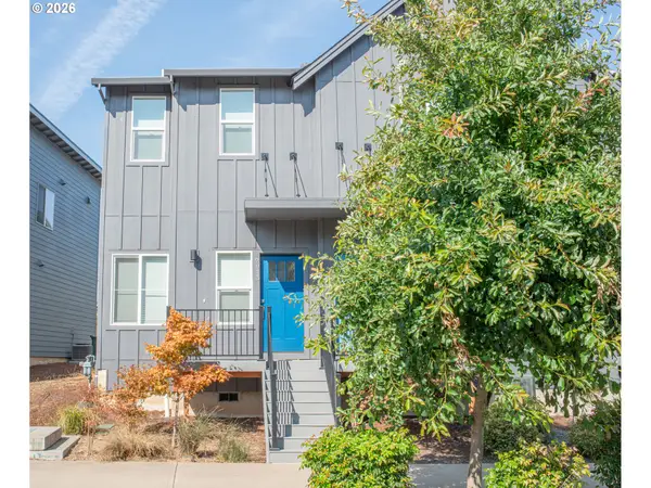 2013 Strong Rd Se, Salem, OR 97302