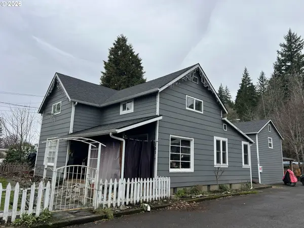 133 NW Alder St, MillCity, OR 97360