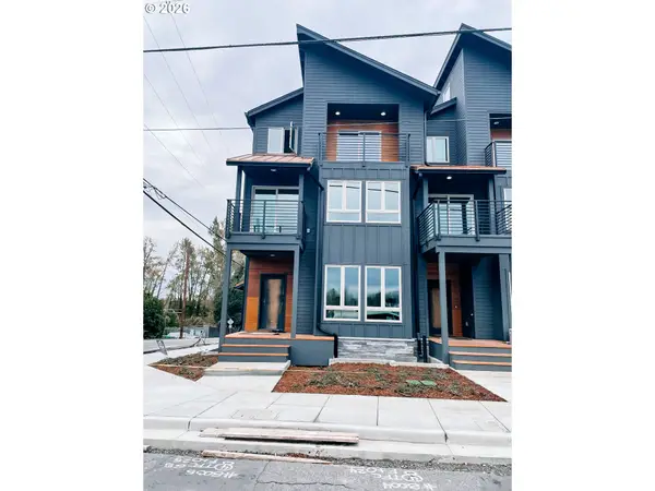 302 N Bridgeton Rd, Portland, OR 97217