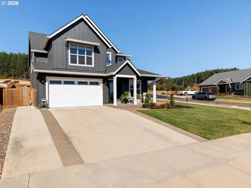 3005 NW Elizabeth, McMinnville, OR 97128 - #2