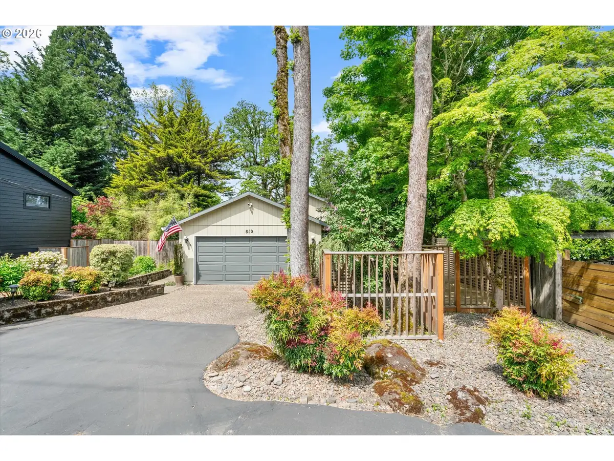 810 Mcvey Ave, Lake Oswego, OR 97034 - #1
