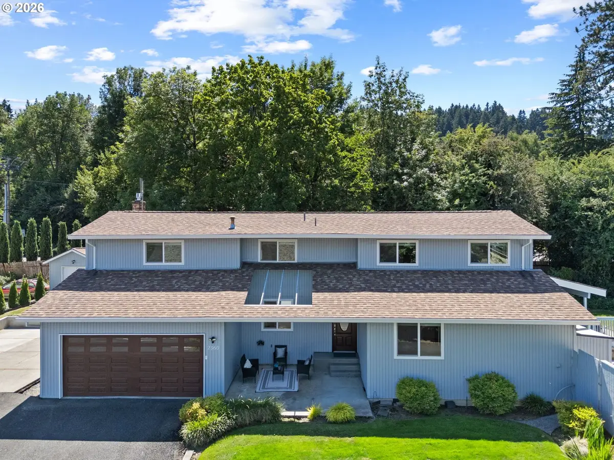 2360 Glenmorrie Dr, Lake Oswego, OR 97034 - #1