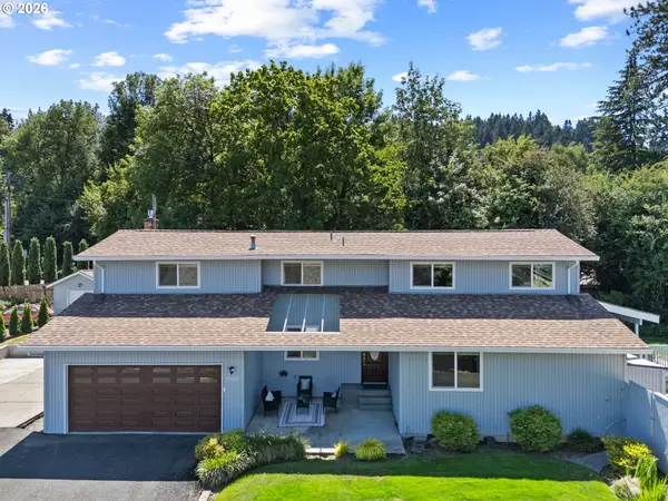 2360 Glenmorrie Dr, LakeOswego, OR 97034