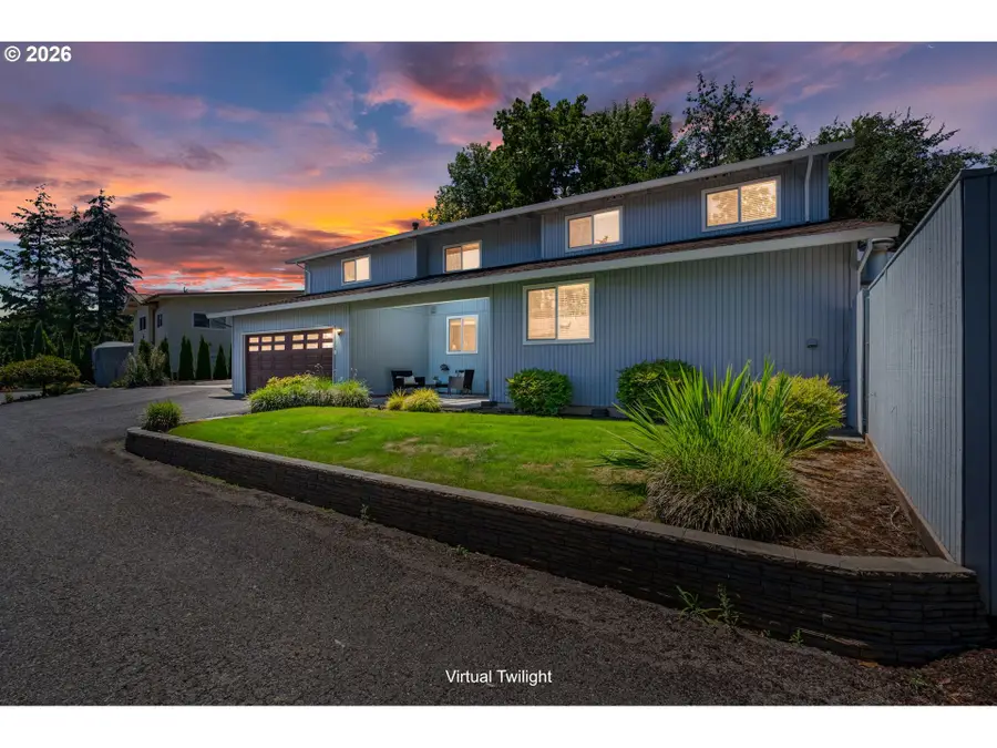 2360 Glenmorrie Dr, Lake Oswego, OR 97034 - #3