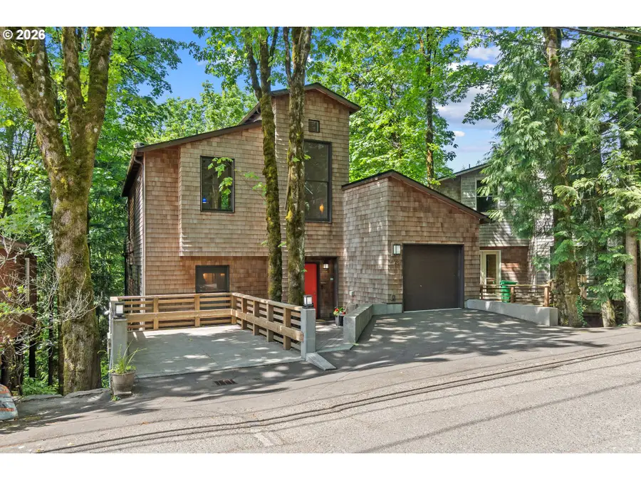 5733 SW Salmon St, Portland, OR 97221 - #2
