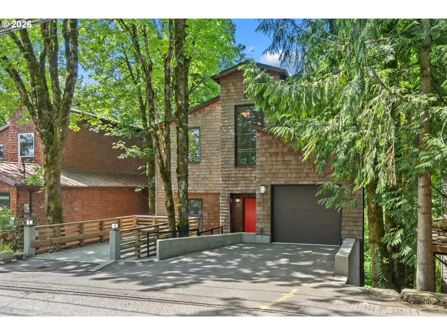 5733 SW Salmon St, Portland, OR 97221 - #3