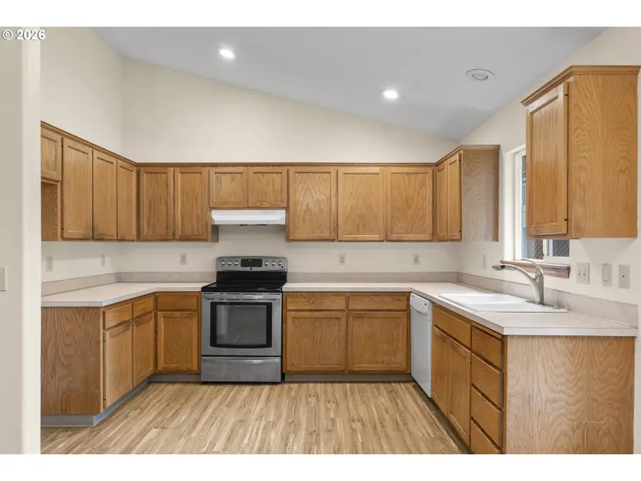 4140 SE Bybee Blvd, Portland, OR 97202 - #3
